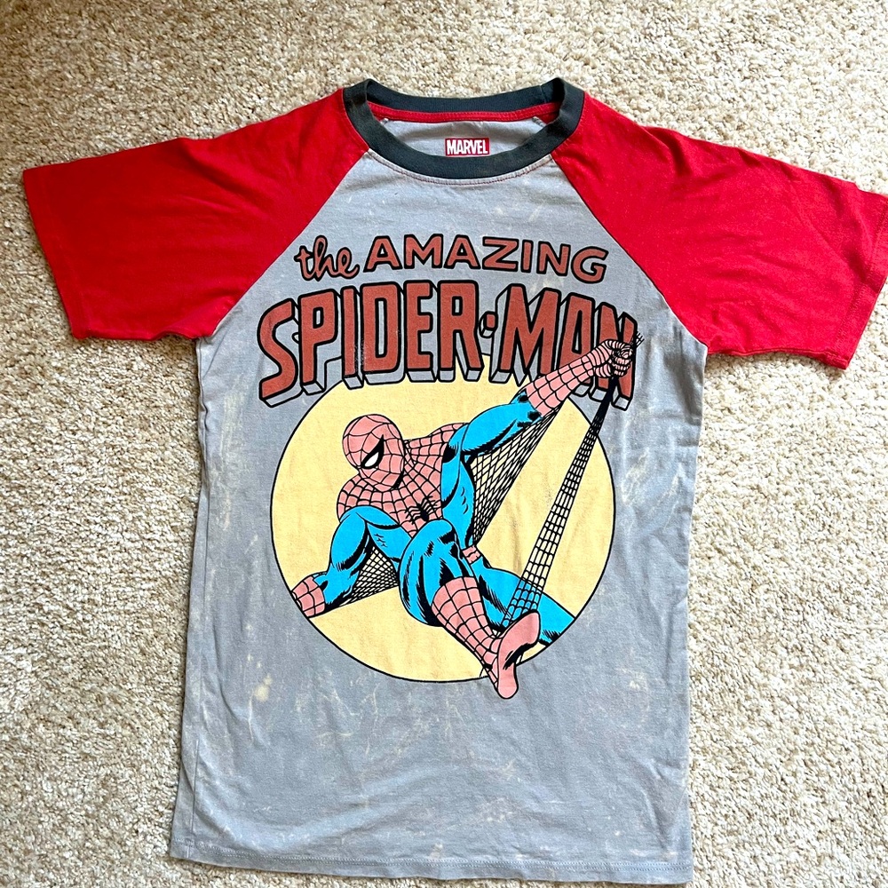 Marvel Spiderman Tshirt Size Large